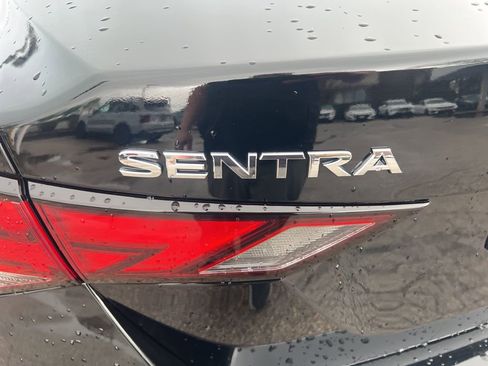 Used 2020 Nissan Sentra SV image 29