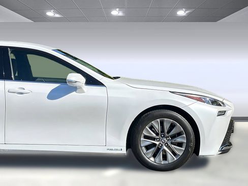 Used 2021 Toyota Mirai XLE w/ Advanced Technology Package image 35