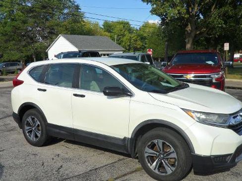 Used 2017 Honda CR-V LX image 1