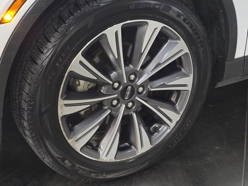 Used 2022 Lincoln Corsair Reserve w/ Equipment Group 201A image 13