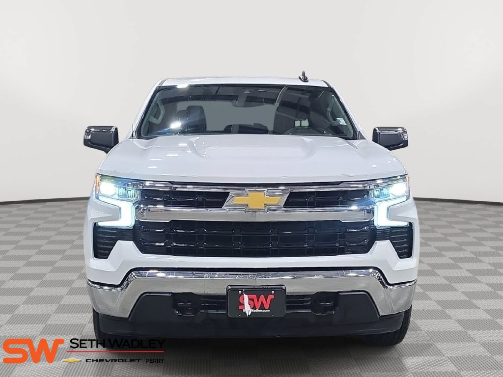 Used 2026 Chevrolet Silverado 1500 LT AWD/4WD image 2