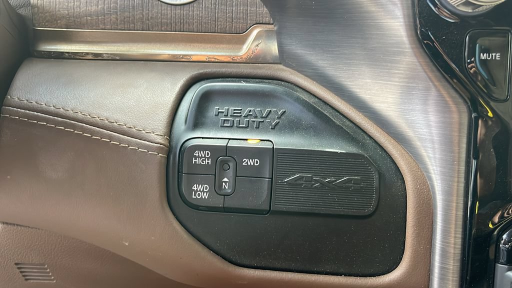 Used 2023 RAM 3500 Limited AWD/4WD image 15