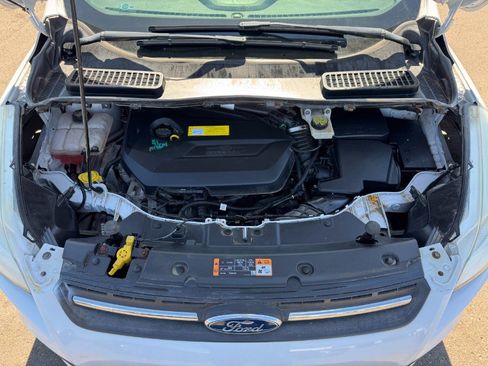Used 2015 Ford Escape SE image 23