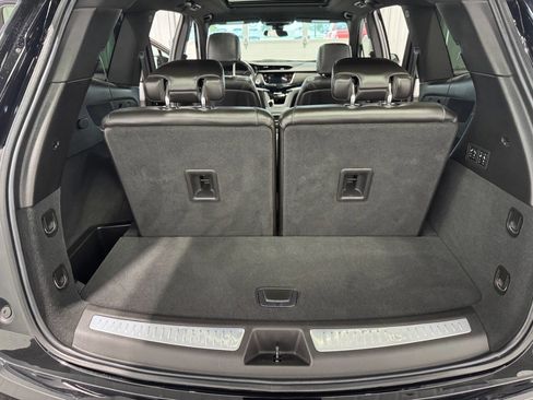 Used 2023 Cadillac XT6 Sport image 25