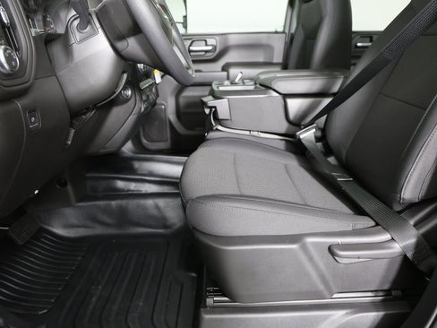 New 2026 GMC Sierra 2500 Pro w/ Convenience Package image 12