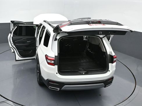 Used 2023 Honda Pilot Touring image 52