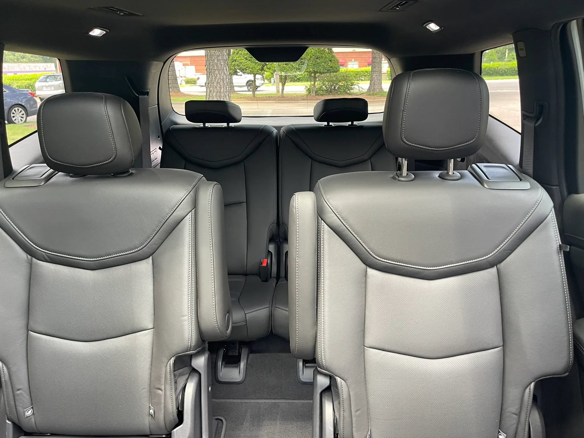 Used 2020 Cadillac XT6 Sport AWD/4WD image 16