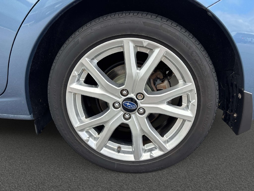 Used 2018 Subaru Impreza 2.0i Limited w/ 50th Anniversary Edition AWD/4WD image 9