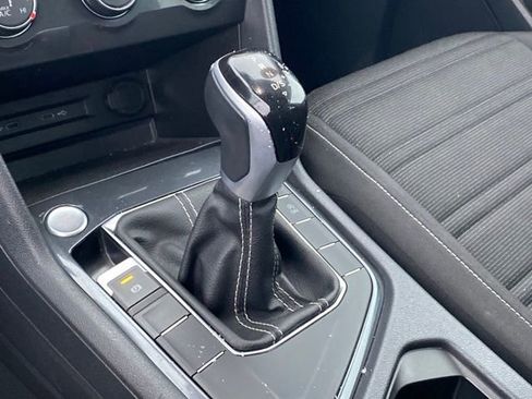 Used 2024 Volkswagen Tiguan S image 11