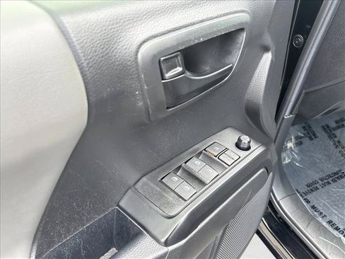 Certified 2023 Toyota Tacoma SR AWD/4WD image 12