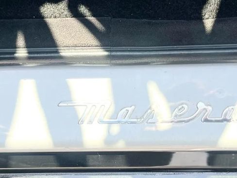 Used 2009 Maserati Quattroporte RWD image 25