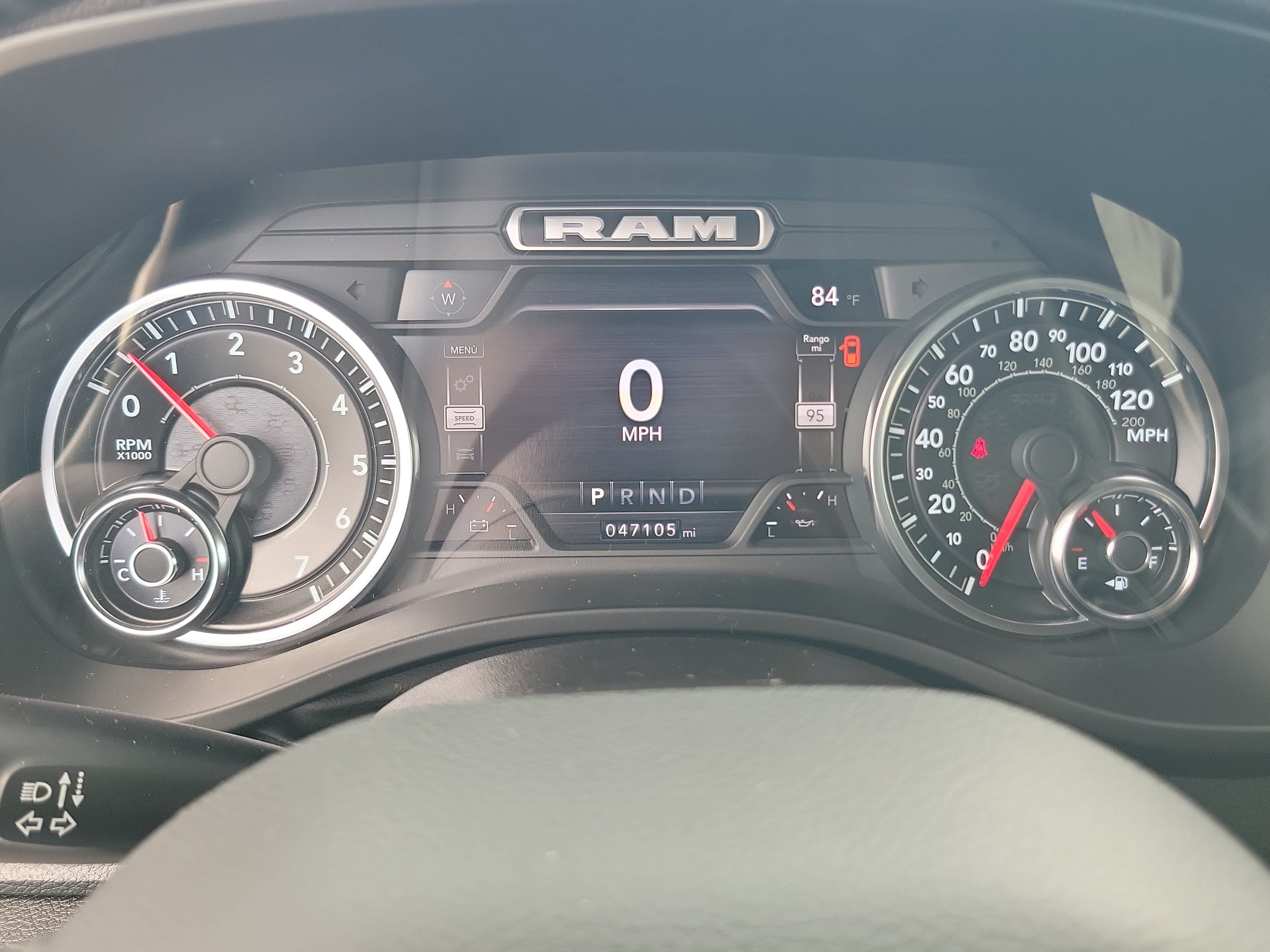 Used 2022 RAM 1500 Big Horn RWD image 32