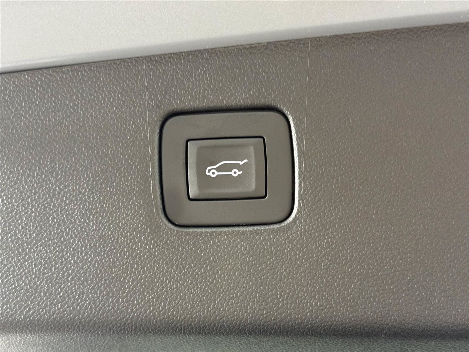 New 2026 Buick Envista Sport Touring w/ Convenience II Package FWD image 17