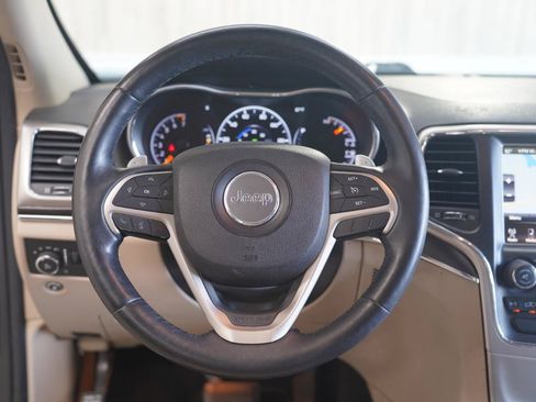 Used 2014 Jeep Grand Cherokee Limited AWD/4WD image 12