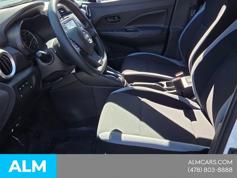 Used 2025 Nissan Versa S w/ Trunk Package FWD image 13