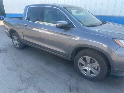 Used 2020 Honda Ridgeline RTL-E image 2
