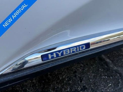 Used 2015 Lexus RX 450h AWD image 6