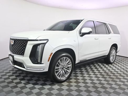 Used 2025 Cadillac Escalade Premium Luxury w/ Touring Package AWD/4WD image 2