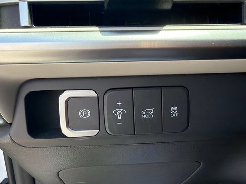 Used 2024 Hyundai Santa Fe SE FWD image 24