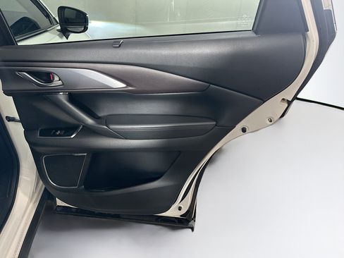 Used 2017 MAZDA CX-9 Grand Touring image 33