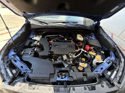 Used 2025 Subaru Forester Limited image 26