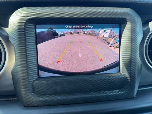 Certified 2021 Jeep Wrangler Sport S image 22