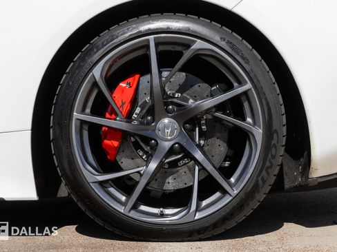 Used 2017 Acura NSX image 9
