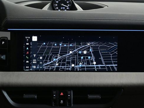 Used 2024 Porsche Macan Turbo Electric image 15