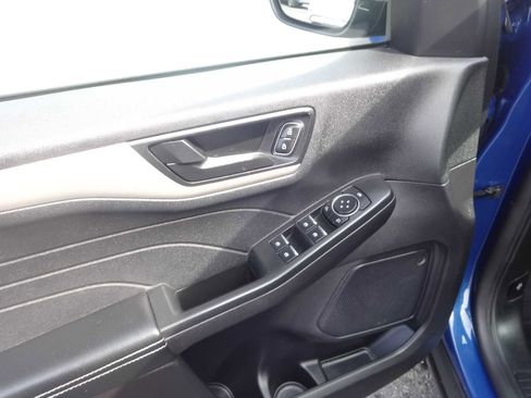 Used 2022 Ford Escape SE w/ Convenience Package image 14