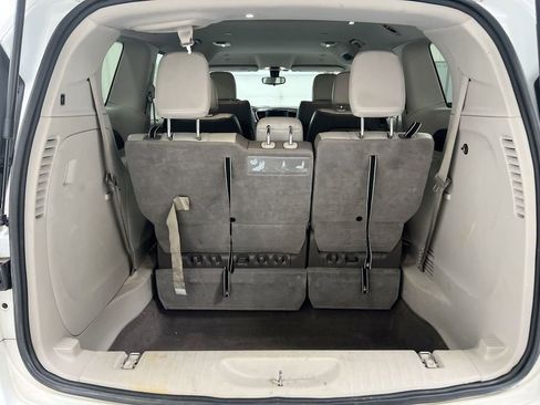 Used 2018 Chrysler Pacifica Touring-L FWD image 24