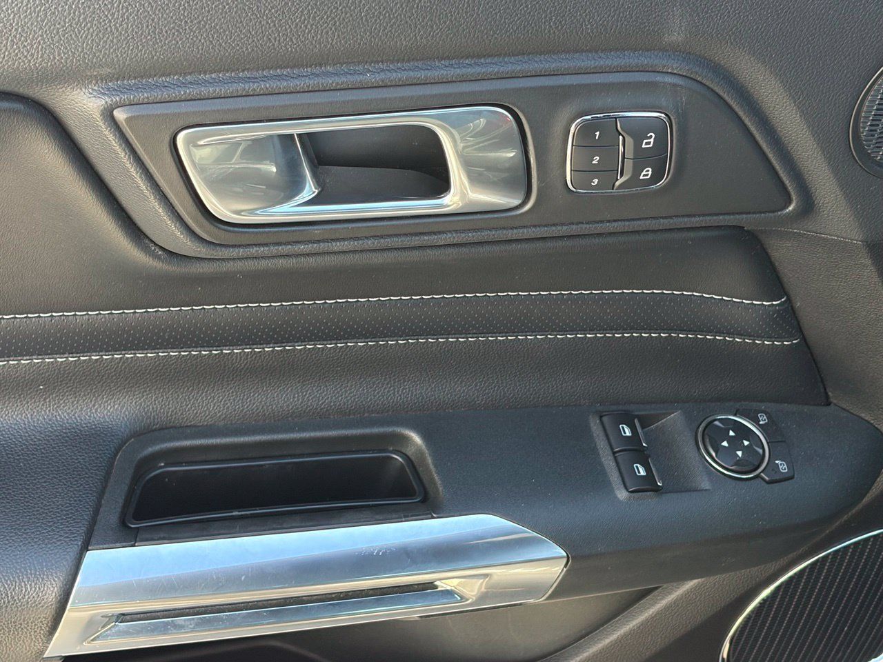 Used 2021 Ford Mustang GT Premium w/ GT Performance Package RWD image 6