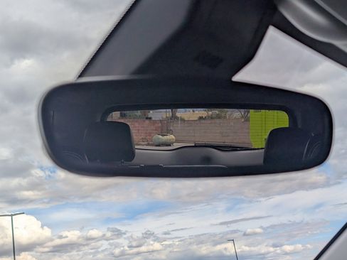 Certified 2024 GMC Terrain SLT image 19