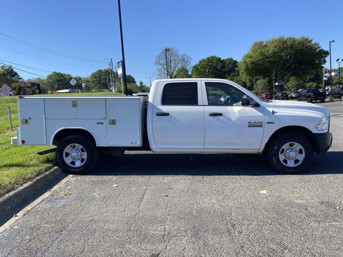 Used 2014 RAM 2500 Tradesman RWD image 4