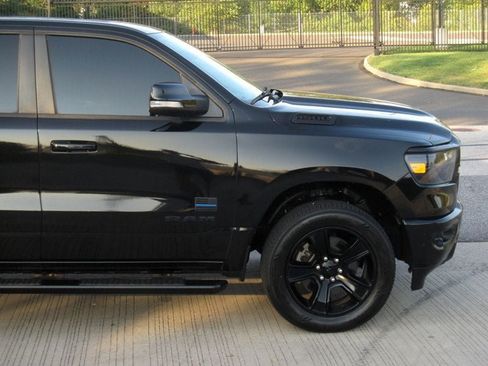 Used 2020 RAM 1500 Big Horn AWD/4WD image 10