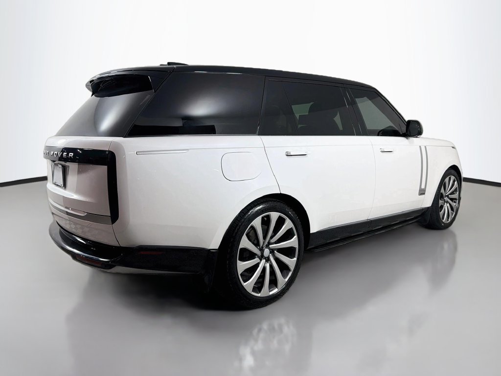 Certified 2024 Land Rover Range Rover Long Wheelbase Autobiography AWD/4WD image 5