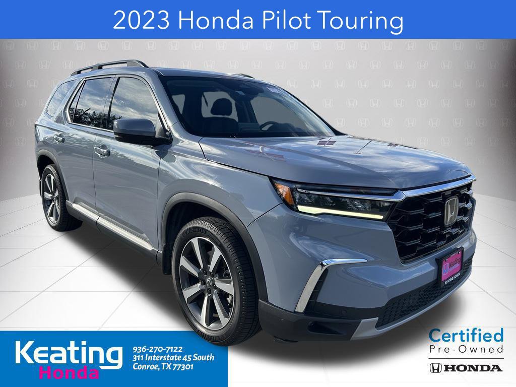 Used 2023 Honda Pilot Touring image 1