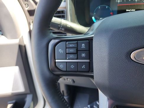 Used 2026 Ford F250 Platinum AWD/4WD image 28