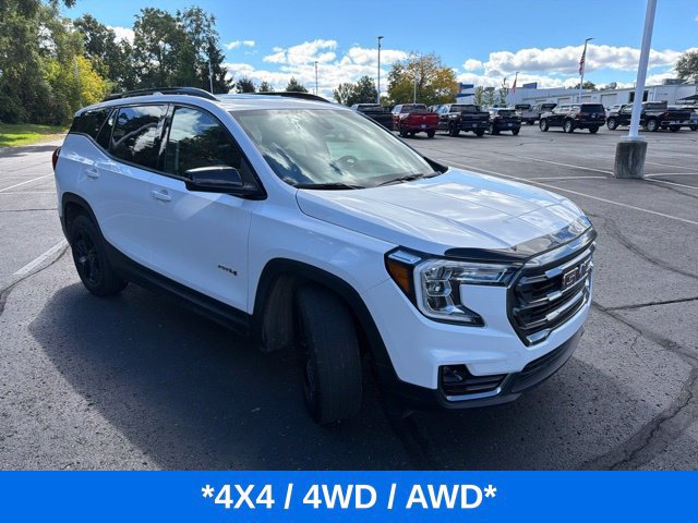 Used 2022 GMC Terrain AT4 w/ Infotainment Package II AWD/4WD image 2