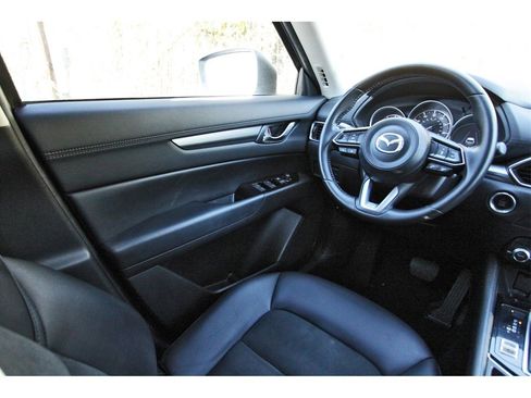 Used 2020 MAZDA CX-5 Touring image 8