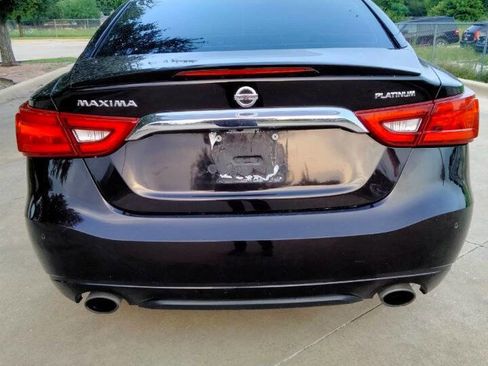 Used 2017 Nissan Maxima Platinum w/ Medallion Package FWD image 6