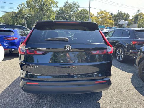Used 2023 Honda CR-V LX image 4