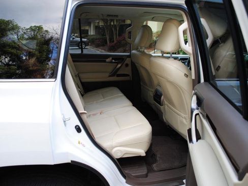 Used 2016 Lexus GX 460 Luxury image 33