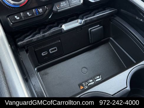 Used 2023 GMC Yukon Denali RWD image 22