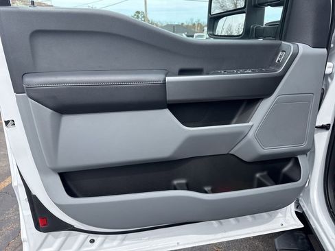 New 2026 Ford F250 XLT w/ FX4 Off-Road Package AWD/4WD image 9