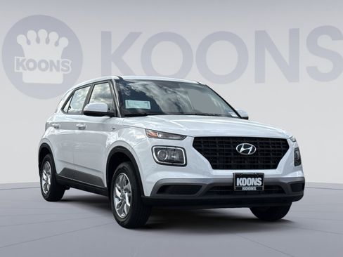New 2026 Hyundai Venue SE FWD image 10