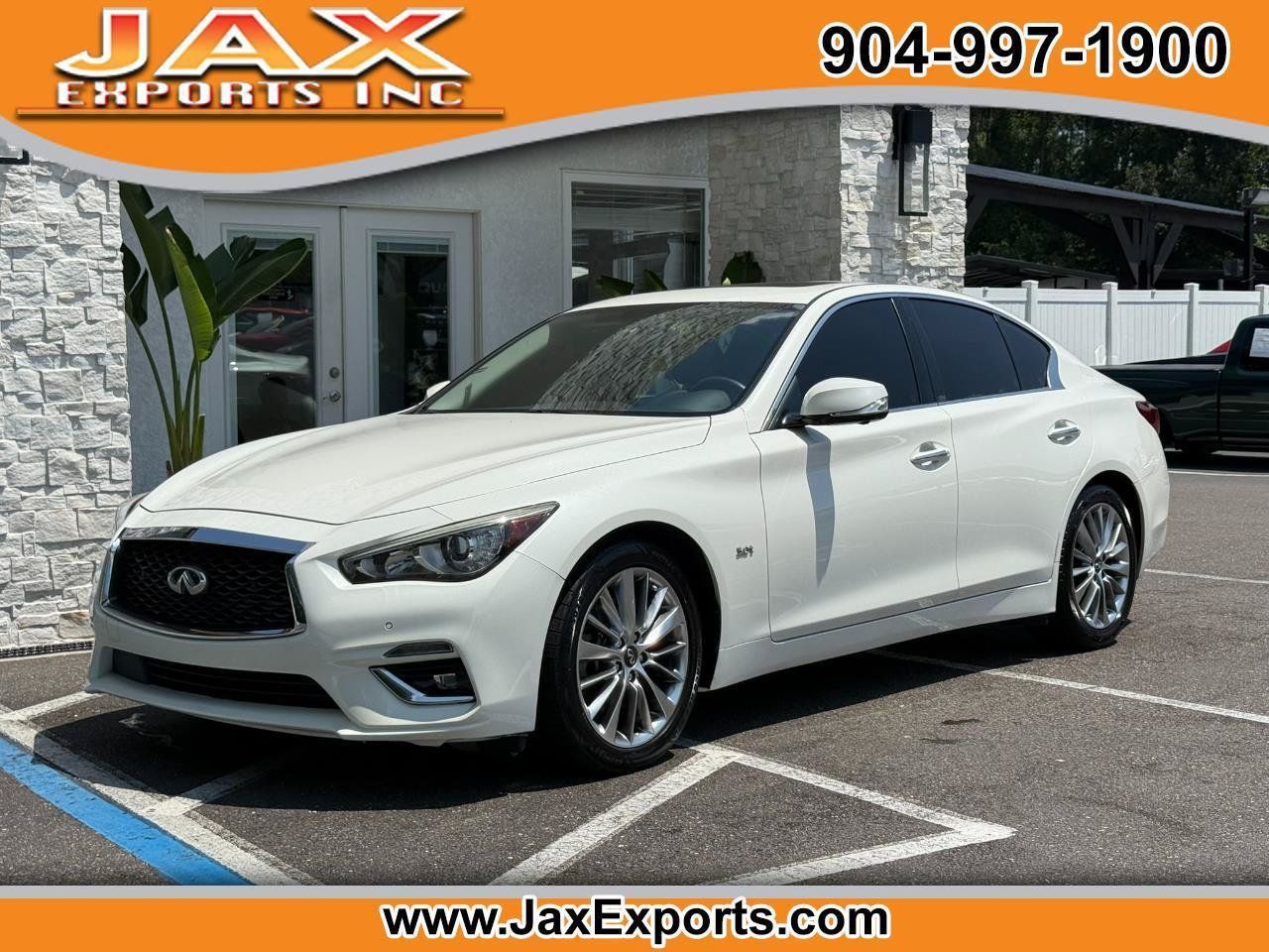 Used 2018 INFINITI Q50 Luxe w/ Sensory Package (Luxe) RWD image 1