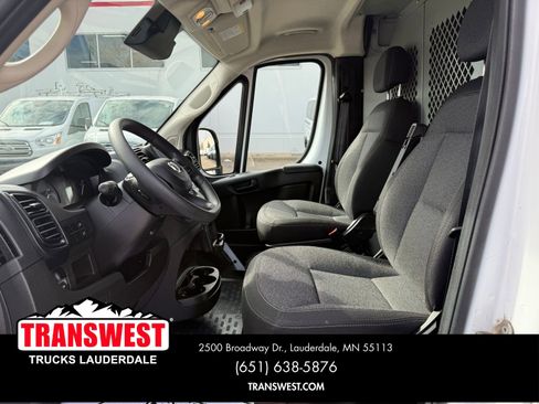 Used 2023 RAM ProMaster 2500 image 5