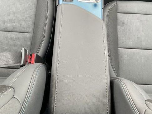 New 2026 Chevrolet Equinox EV LT image 24