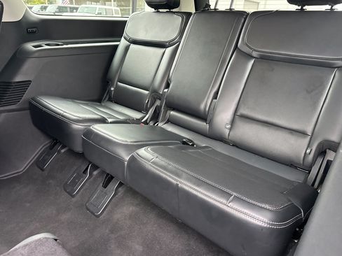 Used 2025 Ford Expedition Max Platinum AWD/4WD image 14