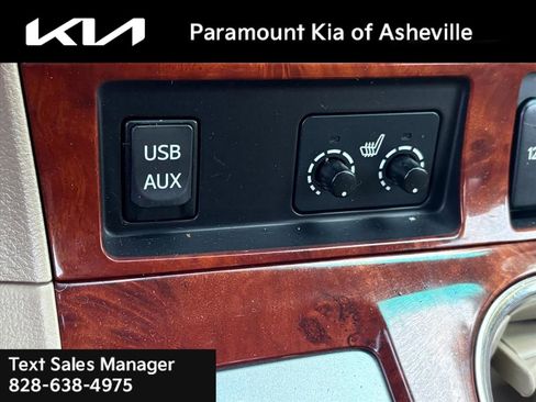 Used 2011 Toyota Highlander Limited w/ Tow Pkg image 14